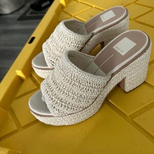 Dolce Vita Ladin Platform Sandals